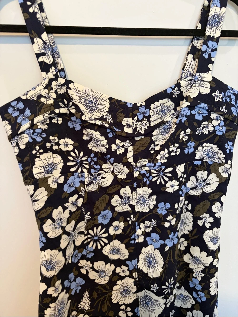 Veronica Beard Colleen floral linen-blend midi dress - 4 - Picture 7 of 16